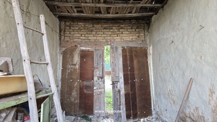 Image No.30-2 Bed House for sale