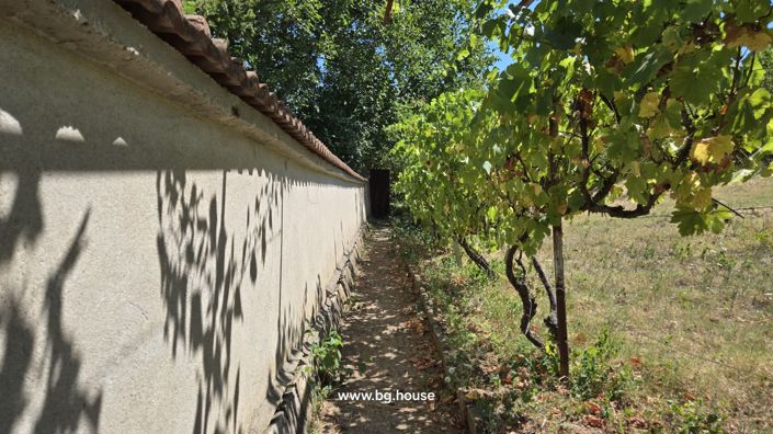 Image No.11-3 Bed House for sale