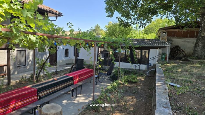 Image No.18-3 Bed House for sale