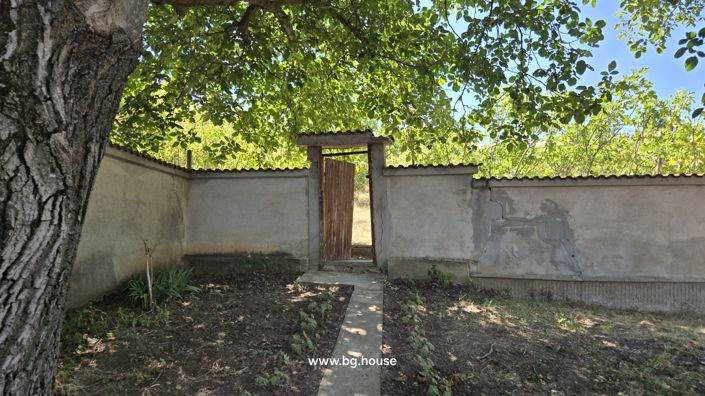 Image No.20-3 Bed House for sale