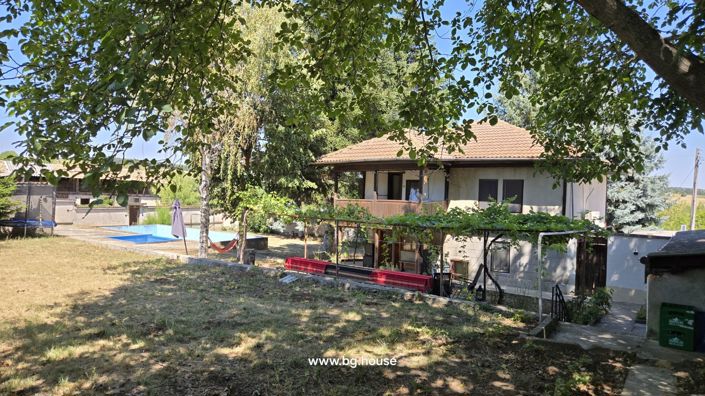 Image No.21-3 Bed House for sale