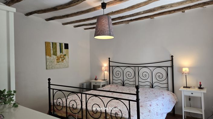 Image No.13-3 Bed House for sale