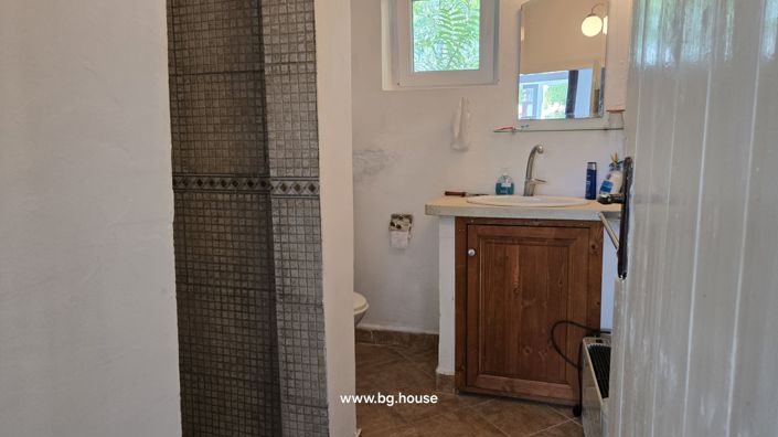 Image No.16-3 Bed House for sale