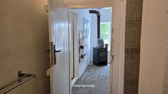 Image No.19-3 Bed House for sale