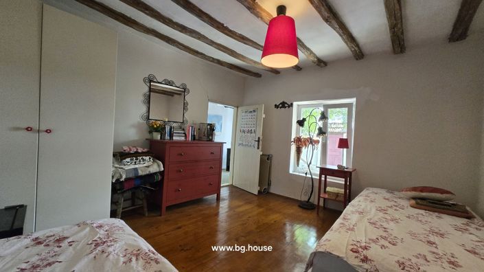 Image No.24-3 Bed House for sale
