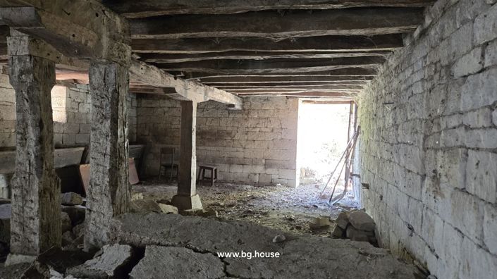 Image No.16-3 Bed House for sale