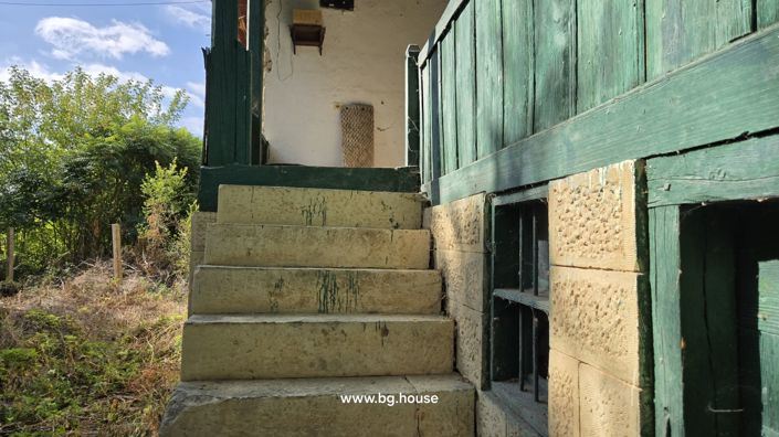 Image No.19-3 Bed House for sale