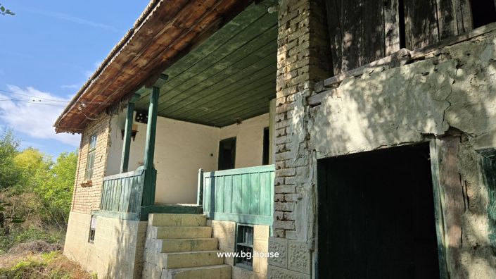 Image No.20-3 Bed House for sale