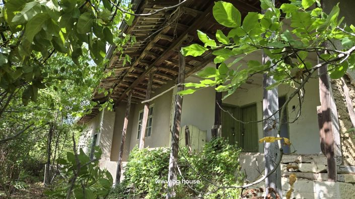 Image No.14-3 Bed Land for sale