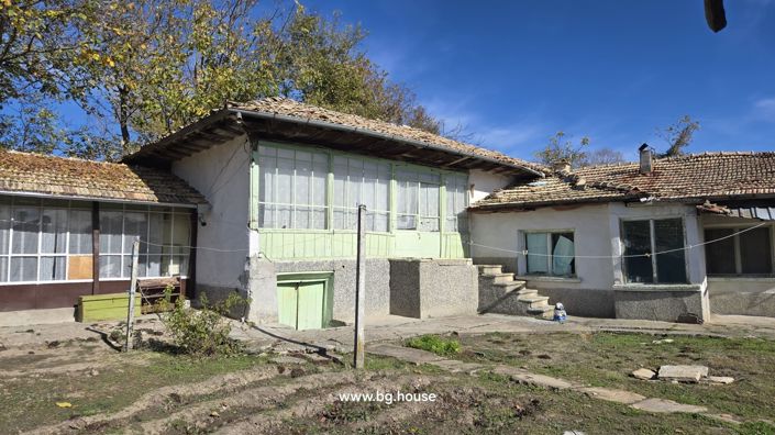 Image No.23-4 Bed House for sale
