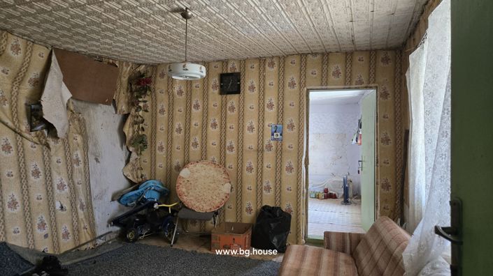 Image No.28-4 Bed House for sale
