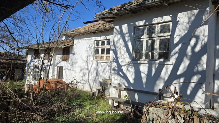 Image No.15-2 Bed House for sale