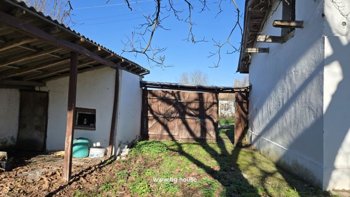 Image No.21-2 Bed House for sale