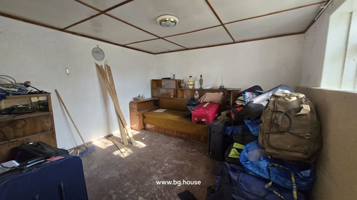 Image No.31-2 Bed House for sale