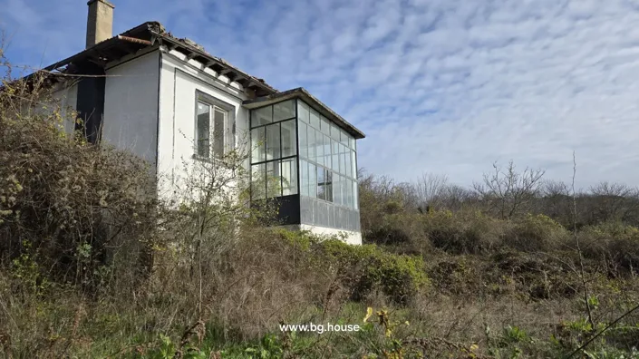 Image No.19-3 Bed House for sale