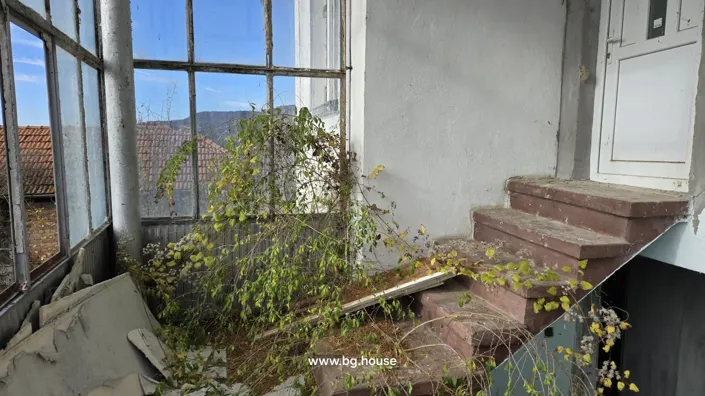 Image No.25-3 Bed House for sale