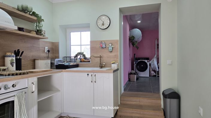 Image No.21-2 Bed House for sale