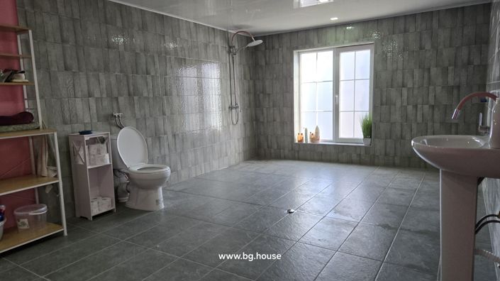 Image No.25-2 Bed House for sale