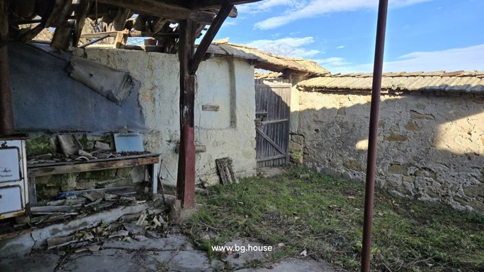 Image No.13-3 Bed House for sale
