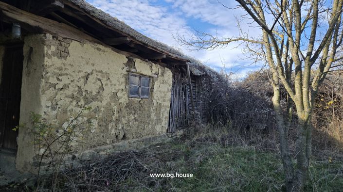 Image No.18-3 Bed House for sale