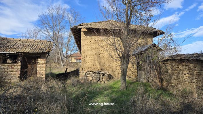 Image No.19-3 Bed House for sale