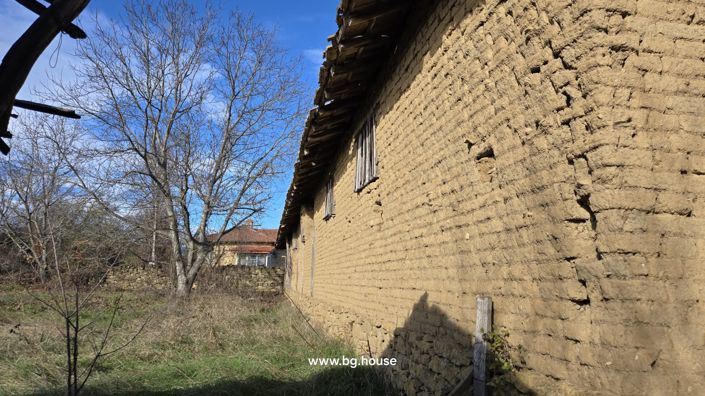 Image No.21-3 Bed House for sale