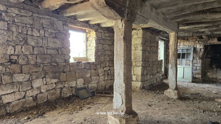 Image No.18-3 Bed House for sale