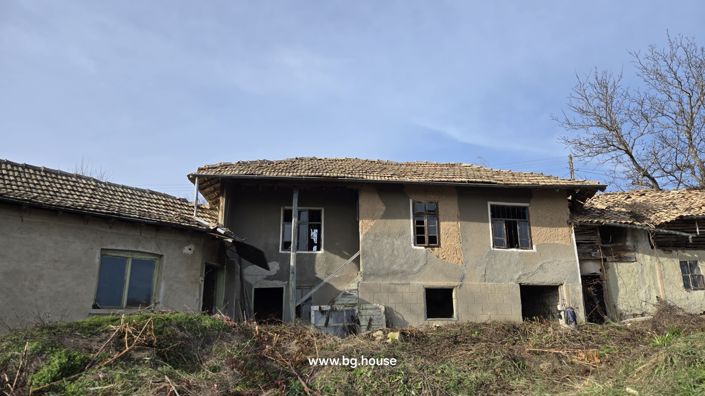 Image No.3-3 Bed House for sale
