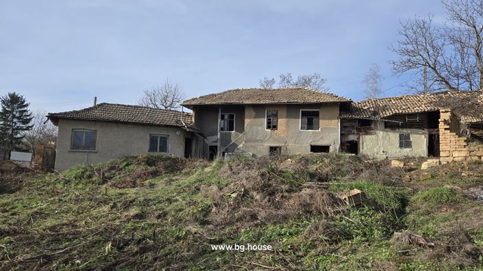 Image No.9-3 Bed House for sale