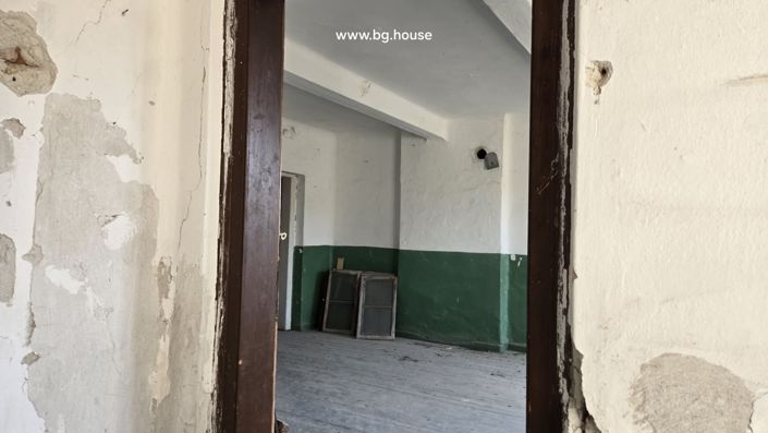 Image No.12-3 Bed Apartment for sale