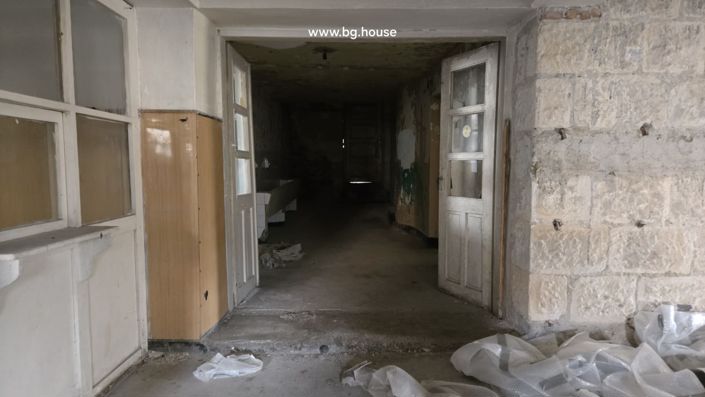 Image No.22-3 Bed Apartment for sale