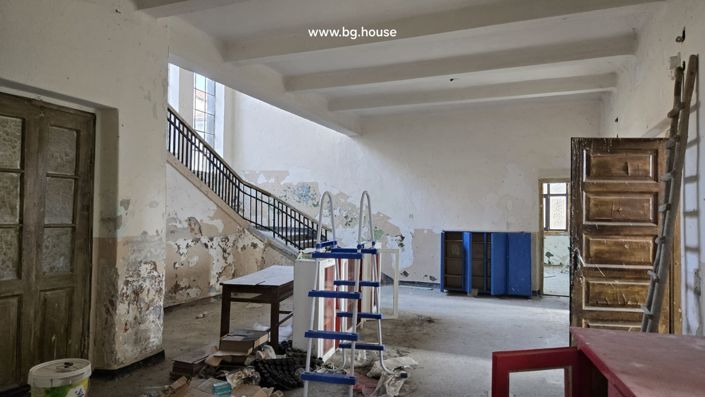 Image No.29-3 Bed Apartment for sale