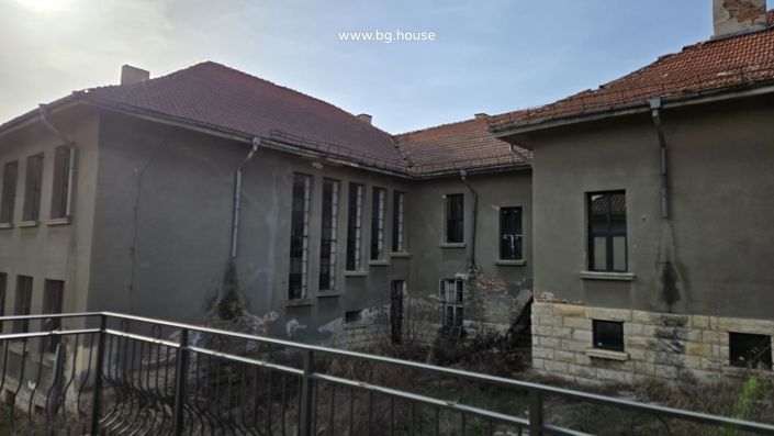 Image No.3-3 Bed Apartment for sale