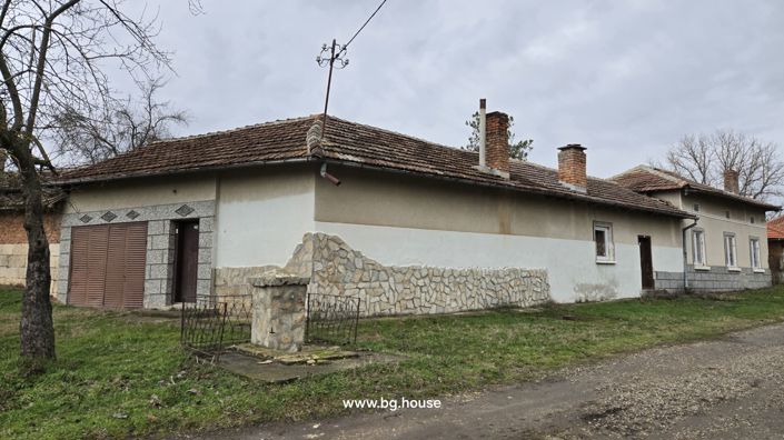 Image No.5-6 Bed House for sale