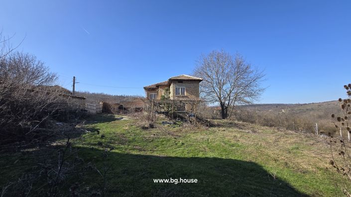 Image No.17-3 Bed House for sale