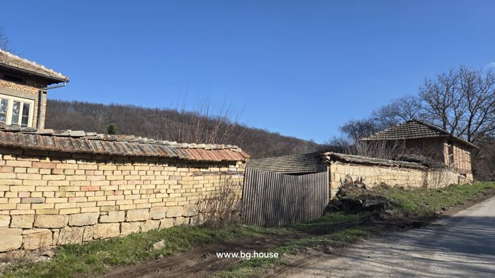 Image No.7-3 Bed House for sale