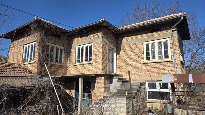 Image No.9-3 Bed House for sale