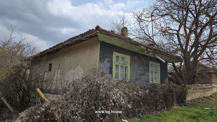 Image No.17-3 Bed House for sale