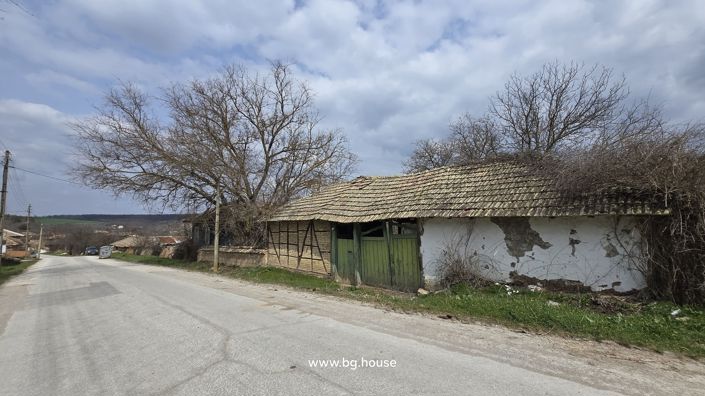 Image No.5-3 Bed House for sale