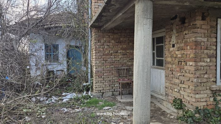 Image No.21-4 Bed House for sale
