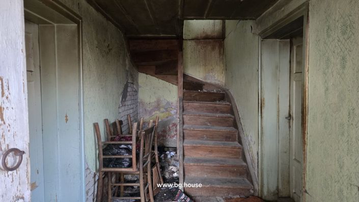 Image No.24-4 Bed House for sale
