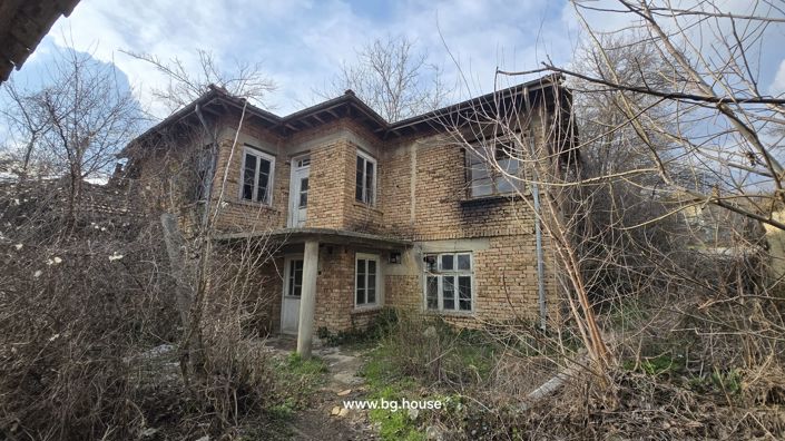 Image No.7-4 Bed House for sale