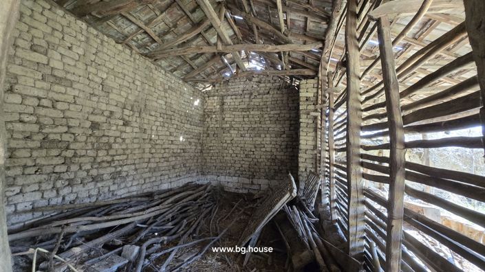 Image No.21-3 Bed House for sale