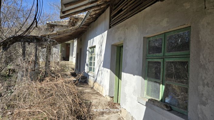 Image No.22-3 Bed House for sale