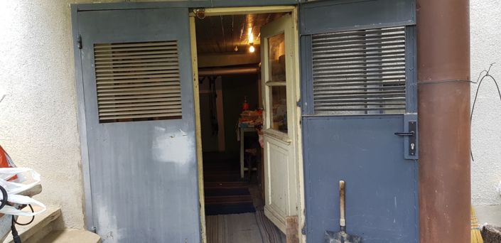 Image No.12-3 Bed House for sale