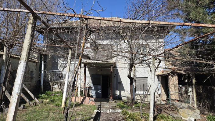 Image No.18-3 Bed House for sale