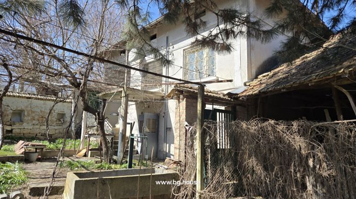 Image No.19-3 Bed House for sale