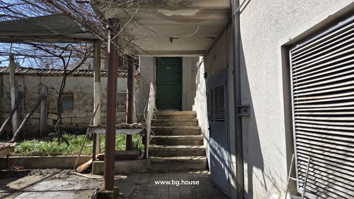 Image No.28-3 Bed House for sale