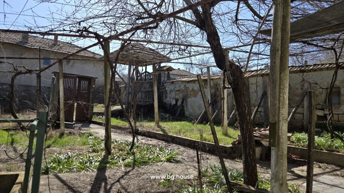 Image No.31-3 Bed House for sale
