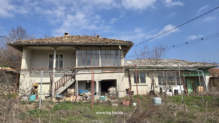 Image No.13-4 Bed House for sale